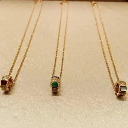 [⭐Luxus]SERPENTI ANHÄNGER MIT DIAMANTEN HALSKETTE