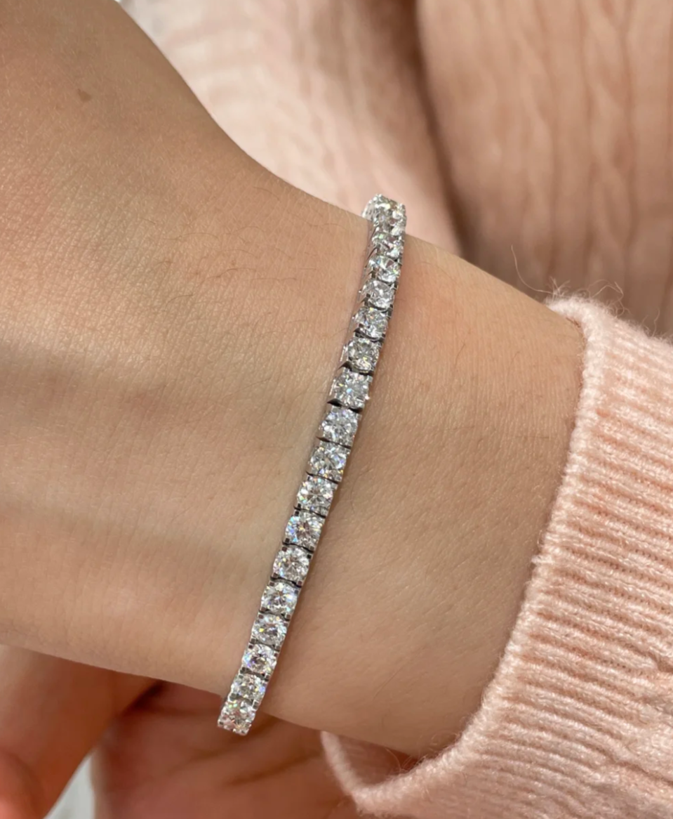 [Luxery]  CLASSIC BASEBALL BRACELAT, 52 DIAMOND