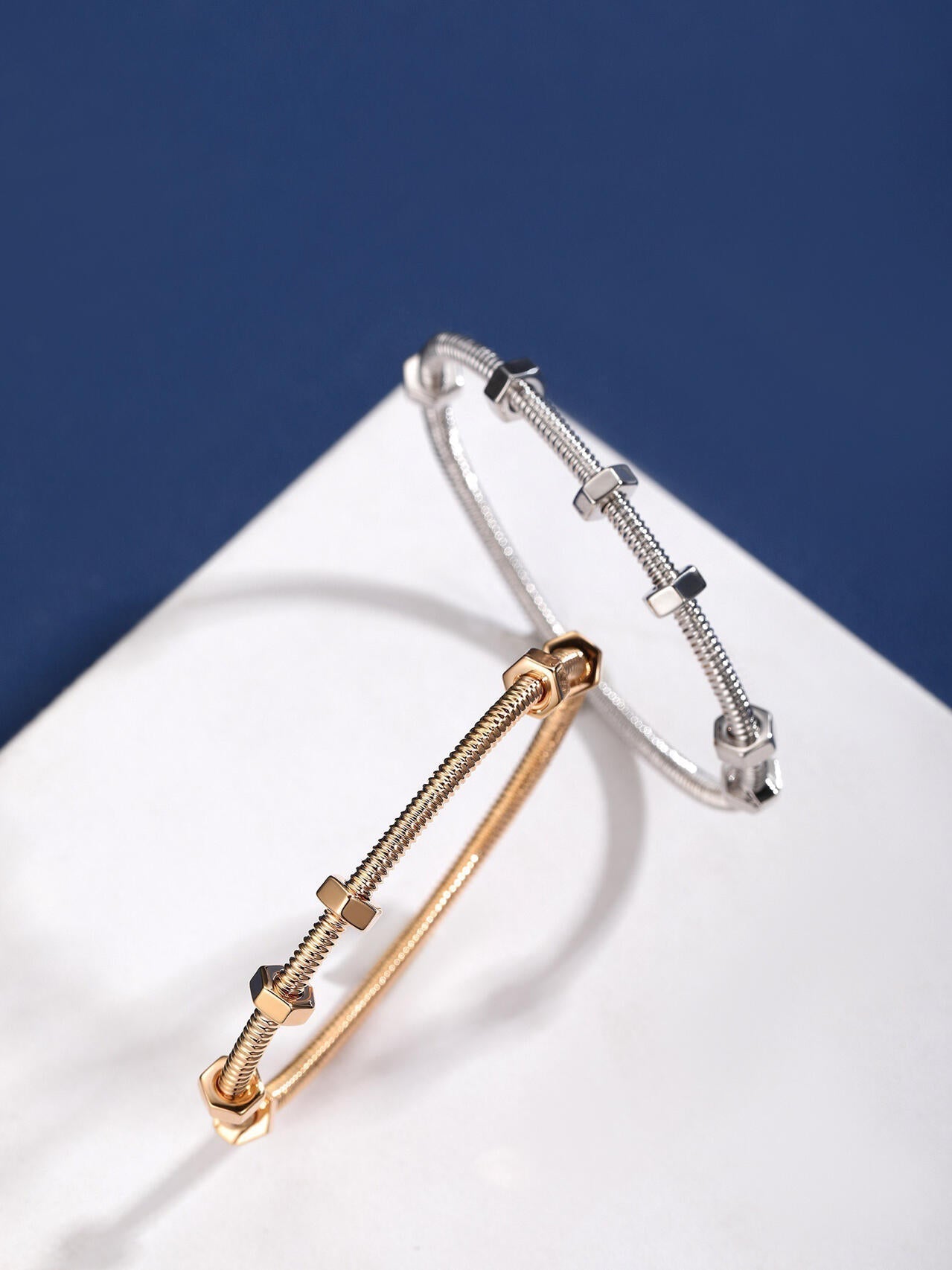[Luxery jewelrys]CT THREADED BRACELET