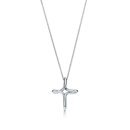 {
  "⭐Luxery Jewels": "⭐ラグジュアリー・ジュエルズ",
  "CROSS NECKLACE STERLING SILVER MATERIAL": "クロスネックレス スターリングシルバー素材"
}
