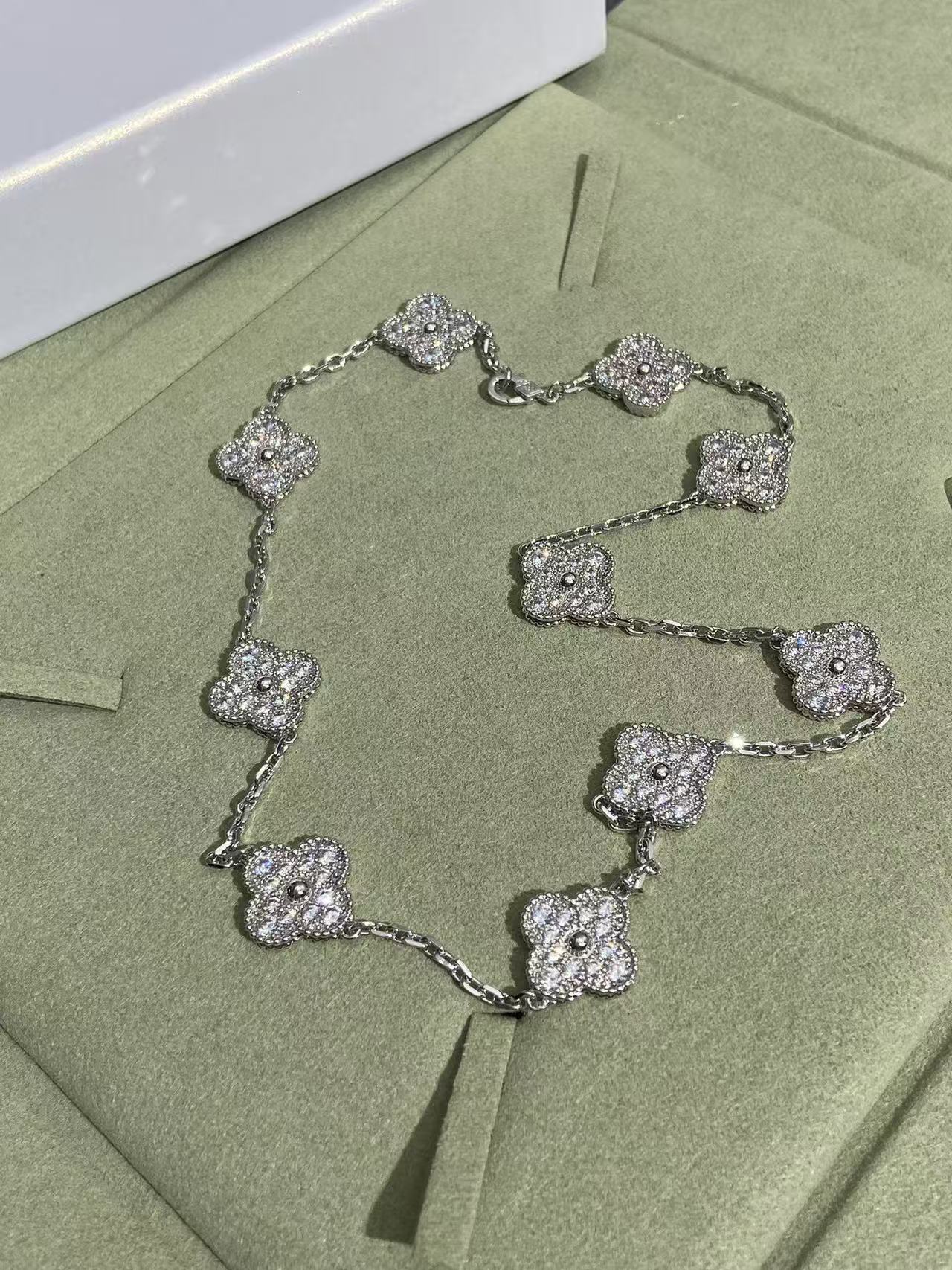 [Luxery Jewelry]CLOVER 10 MOTIFS  FULL DIAMOND NECKLACE