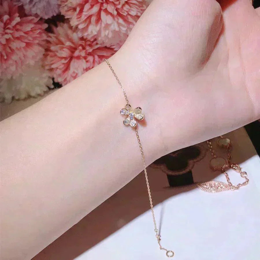 [Luxery]FRIVOLE GOLD FLOWER DIAMOND BRACELET