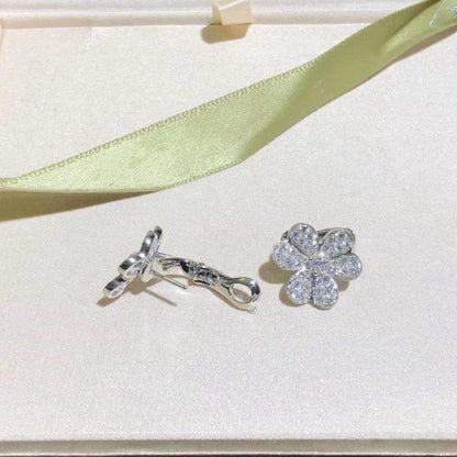 [Luxery]FRIVOLE SILVER FLOWER DIAMOND EARRINGS