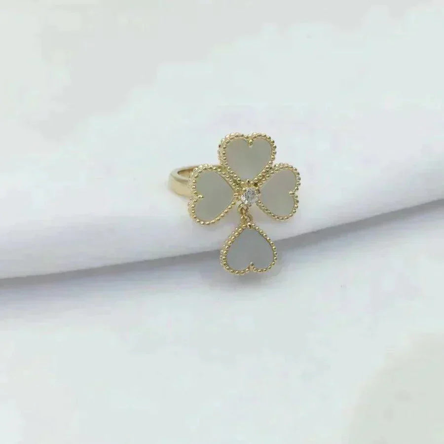 [Luxery]SWEET CLOVER WHITE MOP RING