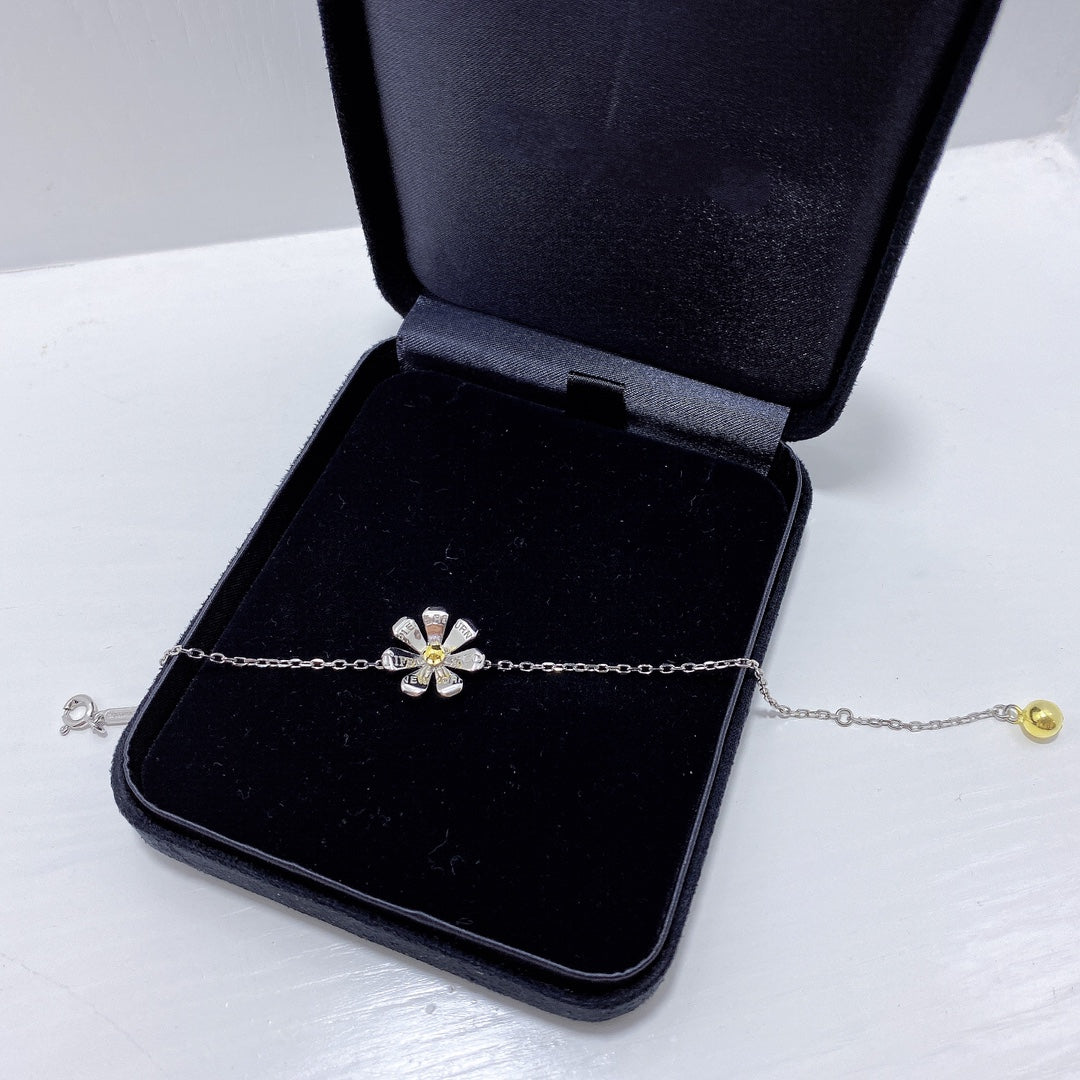 [⭐Luxery Jewels]FLOWER RETURN TO TIF ブレスレット