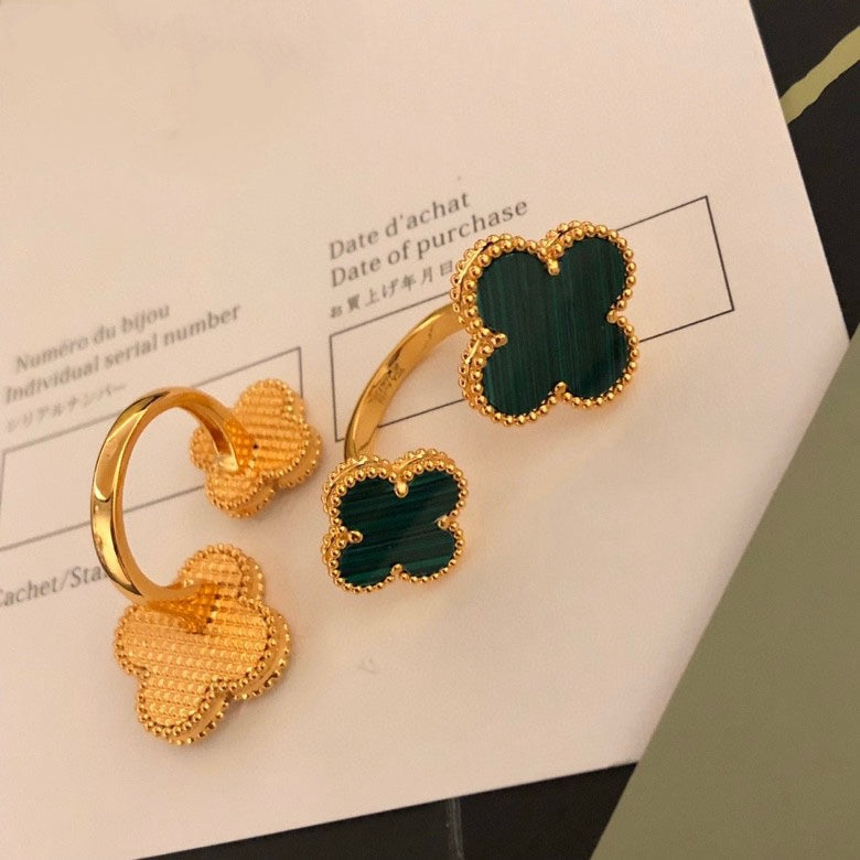 [Luxery]CLOVER BETWEEN THE FINGER RING