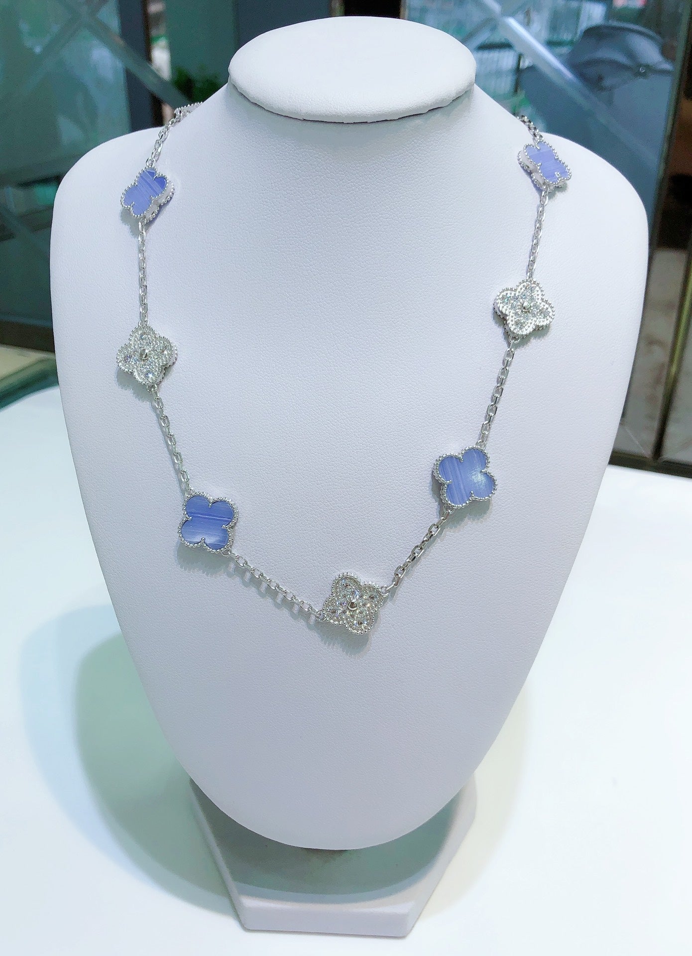 [Luxery]CLOVER 10 MOTIFS CHALCEDONY DIAMONDS SILVER NECKLACE