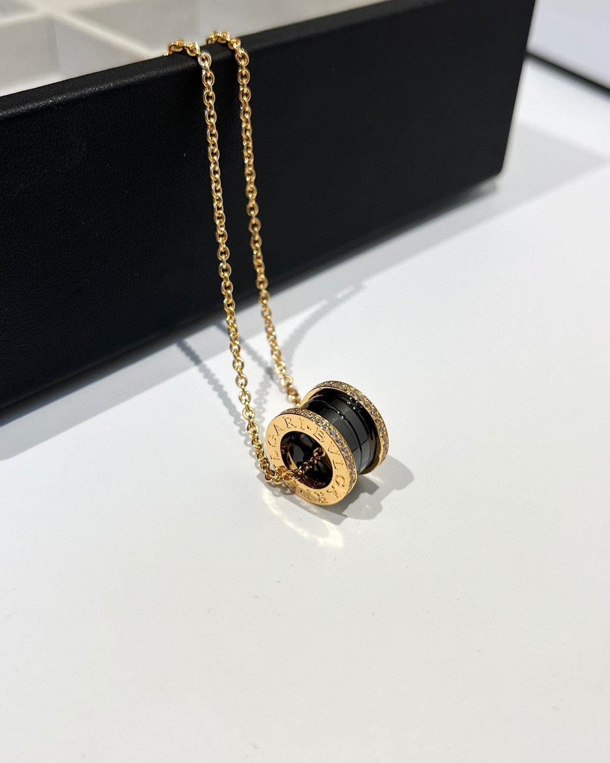 [⭐Luxus]ZERO 1 SCHWARZE KERAMIK DIAMANT ROSÉGOLD HALSKETTE